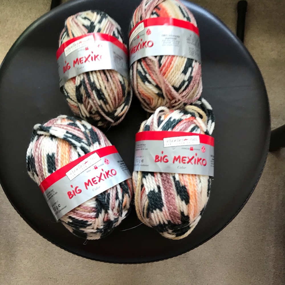 Beautiful soft super wash yarn 🧶🥰